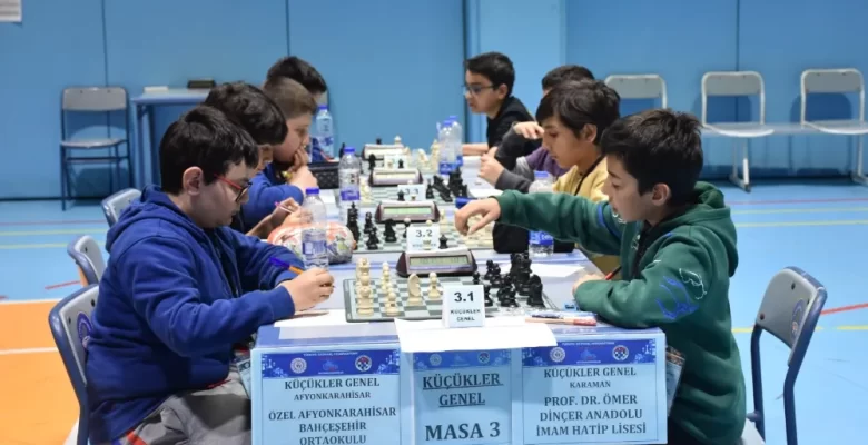 Afyonkarahisar’da Okul Sporları Satranç Turnuvası Heyecanı Başladı!