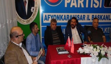 Ülkem partisi Afyonkarahisar İl Başkanlıgı Haftalık Basın açıklamasını yaptı.