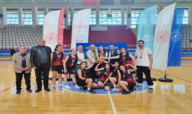 Afyonkarahisar’da Genç Kızlar Basketbol müsabakaları sona erdi: İşte dereceye giren takımlar – Spor