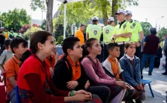 Afyonkarahisar’da Trafik Haftası Etkinliği: Çocuklar İçin Trafik Eğitimi Verildi