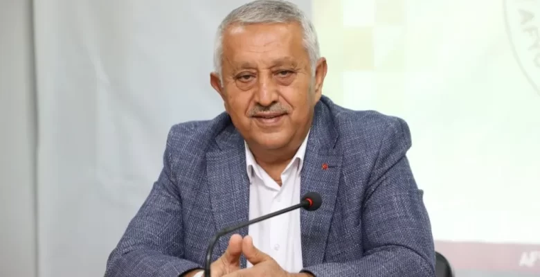 Eski Belediye Başkanı Mehmet Zeybek’ten Borç Açıklamasına Yanıt!